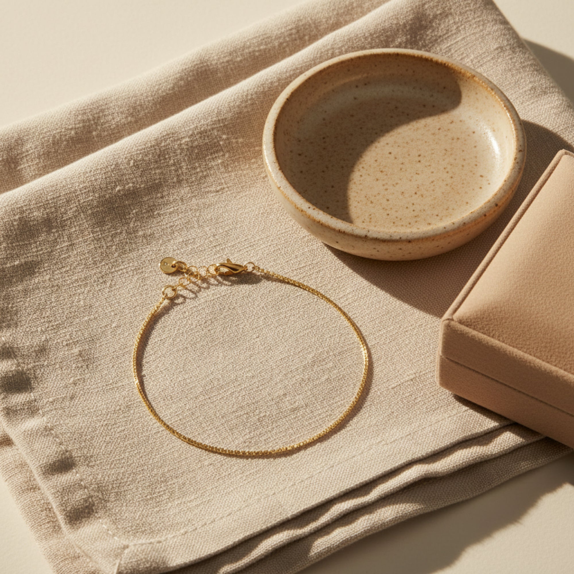 The Hilary Fine Chain Bracelet - Gifting Season