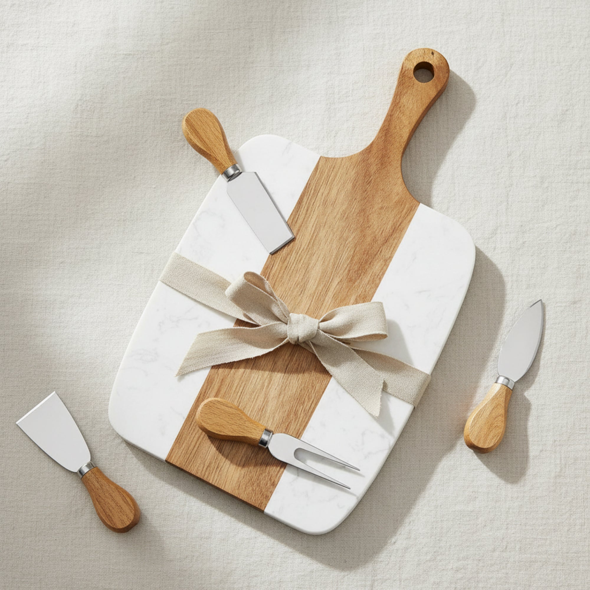 The Marble & Wood Hosting Set (Copy) - Gifting Season