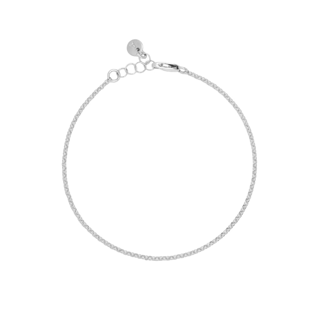 The Hilary Fine Chain Bracelet - Gifting Season