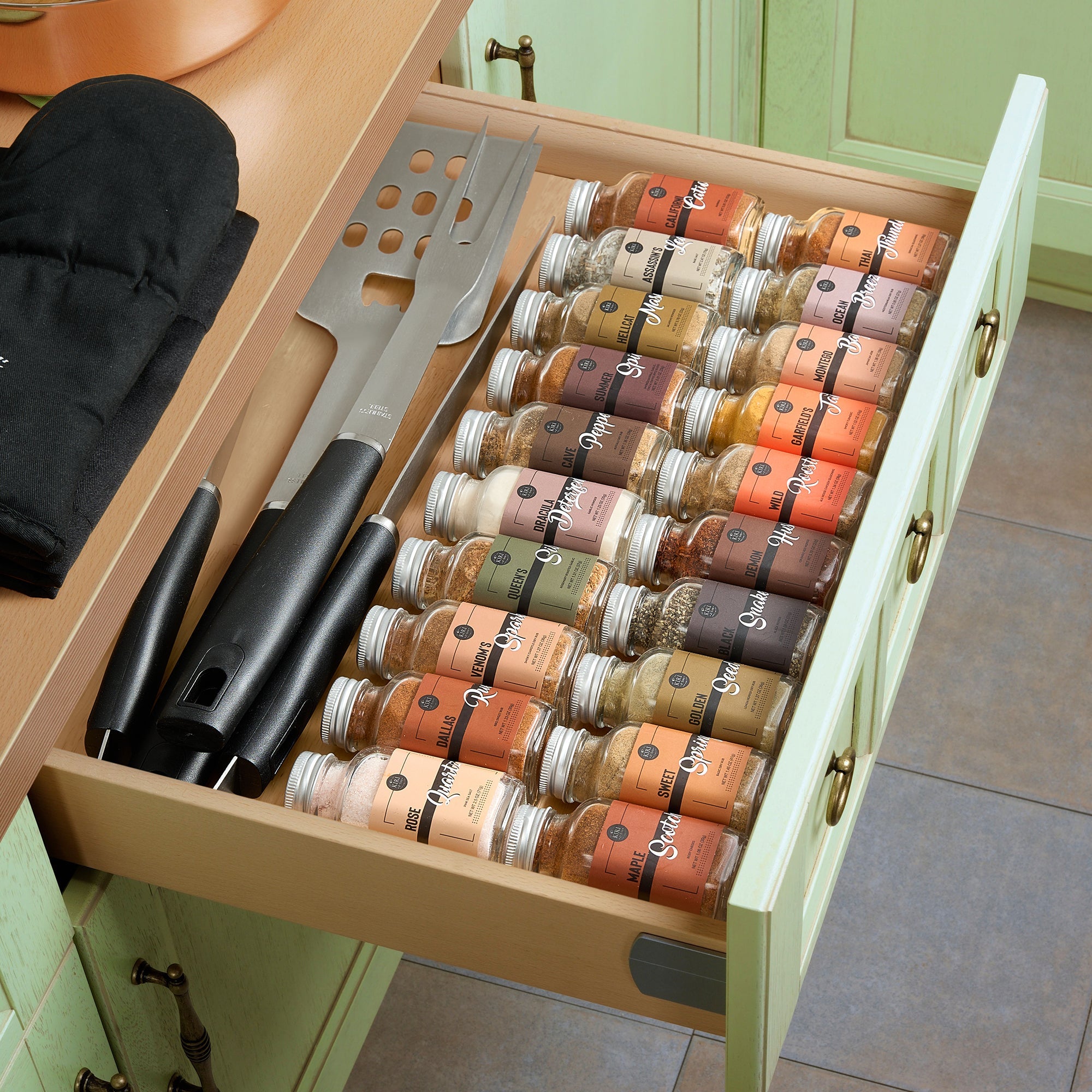 Large Gourmet Smokehouse BBQ Spice Rub Set Grilling Gift Set, 1.25oz Each - Spice Set & Seasonings - Father Gift Dad Gifts - Barbecue Cookout - Flavors Includes Smoky Chipotle, Dry Rub, Pack of 20 - Gifting Season