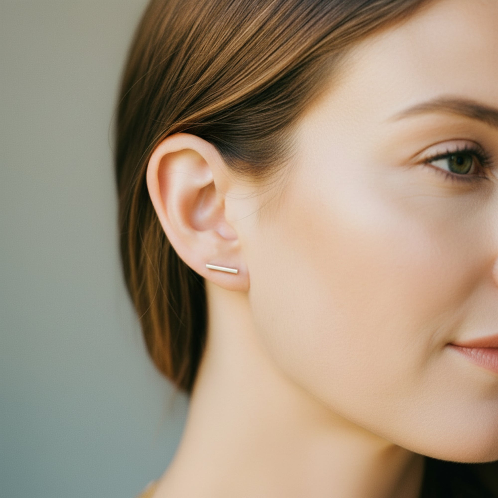 The Linear Bar Studs - Gifting Season